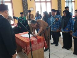 Wabup Bungo Lantik Puluhan Kepala Sekolah Definitif, Dorong Lahirnya Pemimpin Pendidikan yang Inovatif
