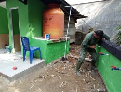 Lengkapi Fasilitas Ibadah, Satgas TMMD Ke-129 Tambah Kran Tempat Wudhu Langgar Nurul Fajri