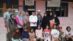 Gubernur Al Haris Turun Langsun Serahkan Bantuan untuk Korban Kebakaran di Desa Buat Kabupaten Bungo